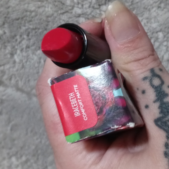 Bnwt!!Urban decay Alice through the looking glass ultimate set 💜🎸 - Picture 12 of 16